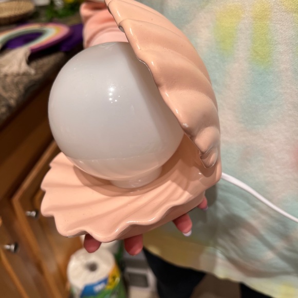 Pink Shell Lamp - Picture 8 of 10